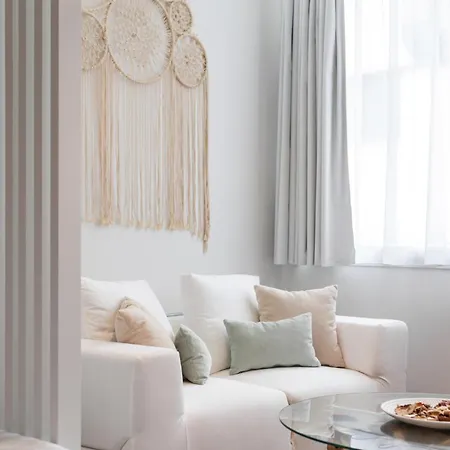 Vanilla Boutique Atmabnb 12 Aparthotel